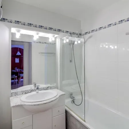 4 Pers. Avec Parking Couvert, Piscine, Salle De Fitness, Proche Pistes - Fr-1-404-260 La Mongie