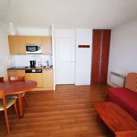 4 Pers. Avec Parking Couvert, Piscine, Salle De Fitness, Proche Pistes - Fr-1-404-260 La Mongie